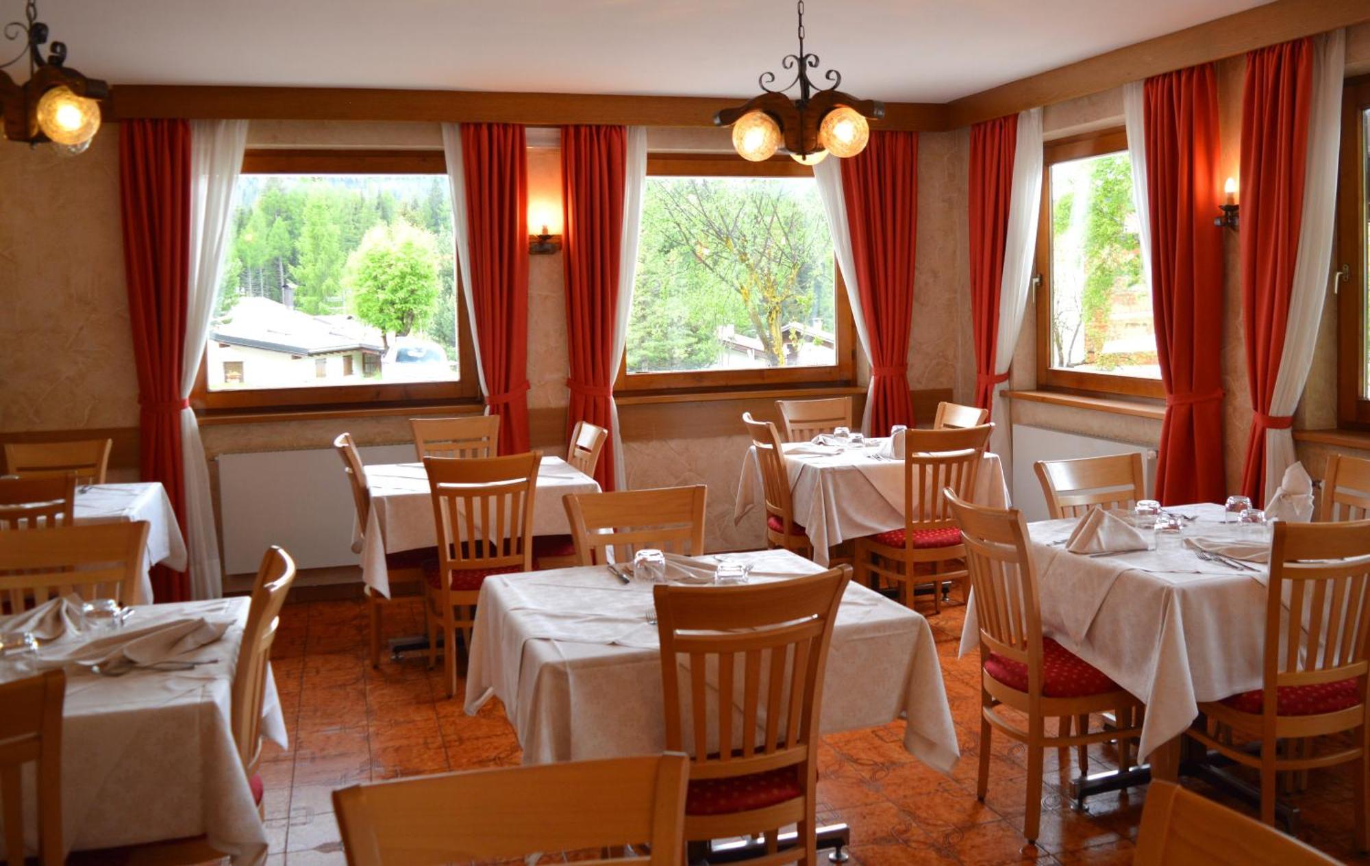 Hotel Stella Alpina Bellamonte Esterno foto